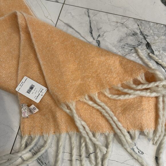 NEW Free People Kensington Herringbone Sherbet 🍊 Brushed Fringed Scarf Z400-3 - Picture 4 of 8
